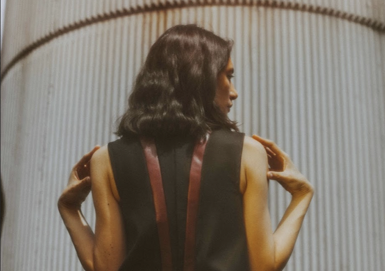 IF – Fashion Showroom